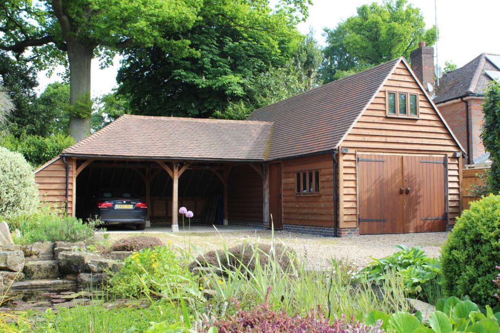 garage complex 3 bay with 1 door set